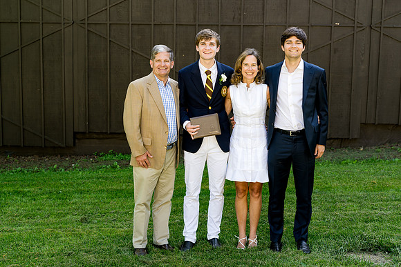 graduation24_post_ah_0850