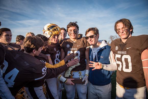 football_nepsac15_wkl_1001