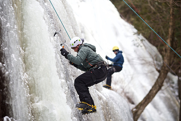 campdudley16_iceclimbing_bd_6366