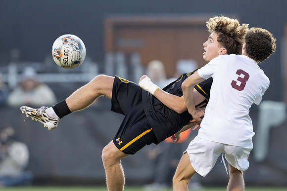 hc24_soccer_dburns1_0433