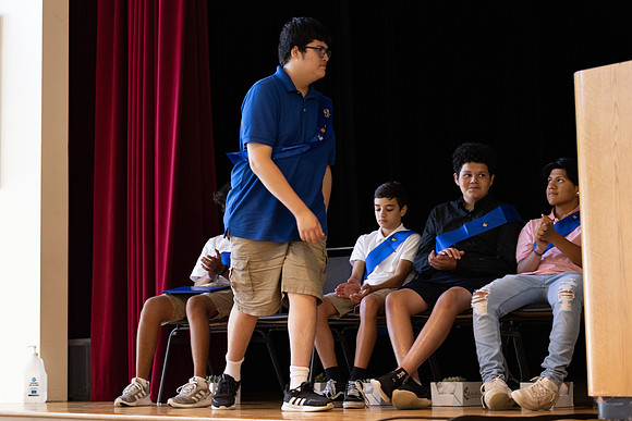 horizons_graduation22_gh_0028