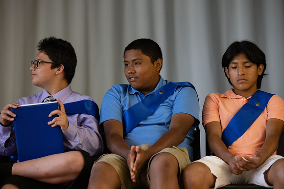 horizons_graduation22_gh_0043