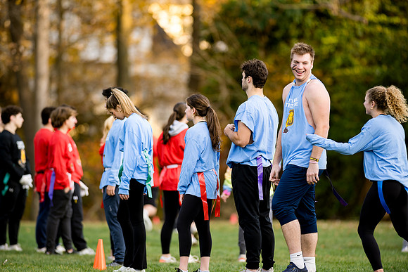 turkeybowl24_us_ah_0205