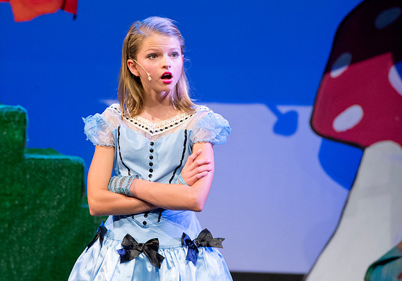 alicewonderland_dburns_7574