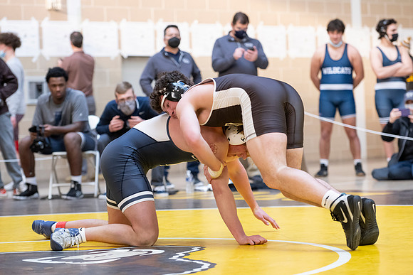 wrestling_2022-01-22_bit_dburns_3024
