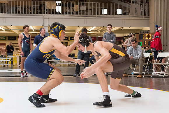wrestling_bit17_dburns_0605