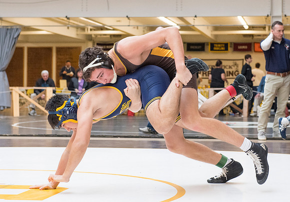 wrestling_bit17_dburns_0620