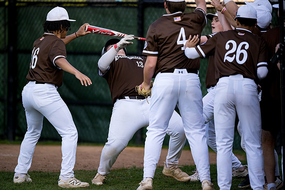 baseball_2025-05-01_ah_0263