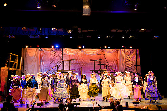 hmspinafore_springmusical25_sat2_us_ah_0180