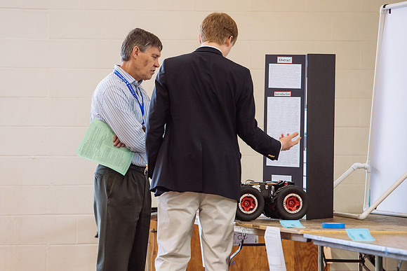 sciencefair15_us_hprescott_0074