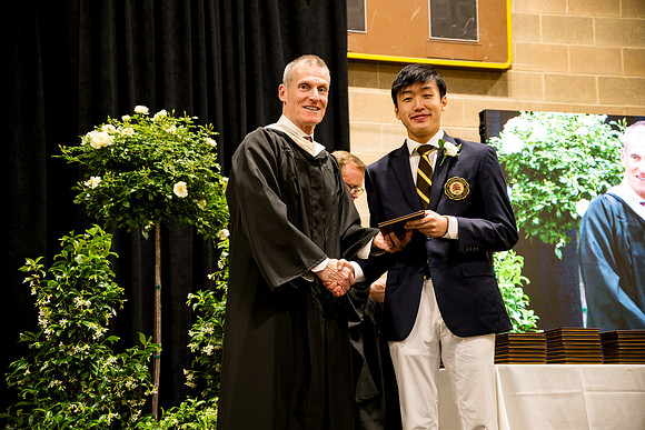 graduation25_diploma_ah_0620