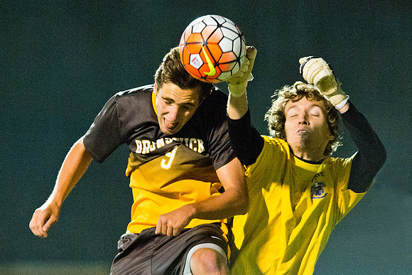 hc15_soccer_dburns_3166