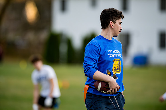 turkeybowl24_us_ah_0211