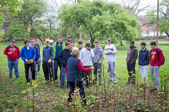 commserv16_juliancurtissschool_jfess_1202