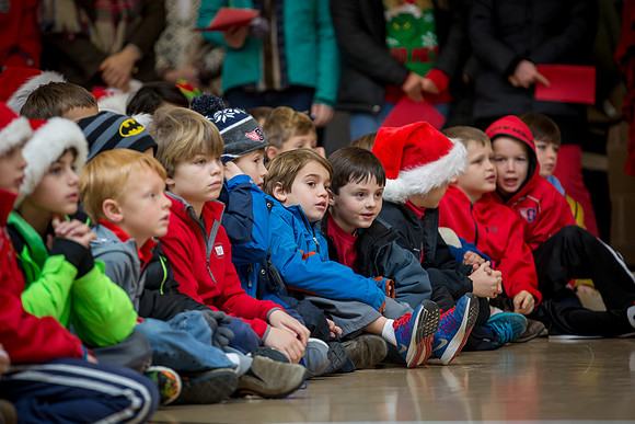 holiday_allschool16_jfess_6714