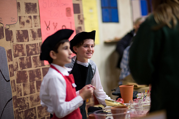 colonialday19_parents_mkras_0083