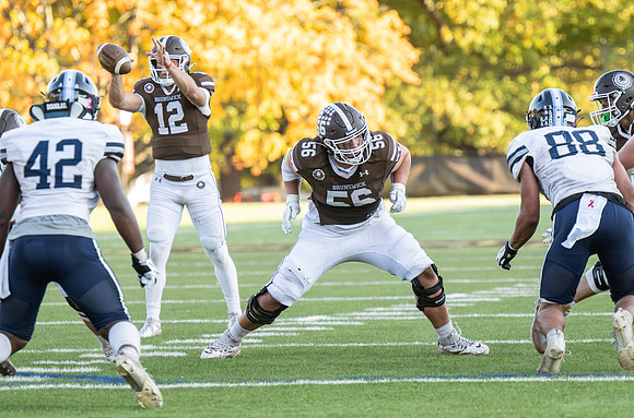 hc24_football_dburns1_6784