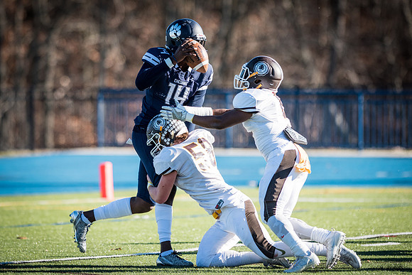 football_nepsac16_wkl_3747