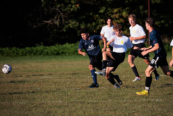 randolphvt2223_tripsoccerpre_game_bdf2_9738