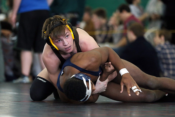 wrestling_newengland_dstroh_1147a