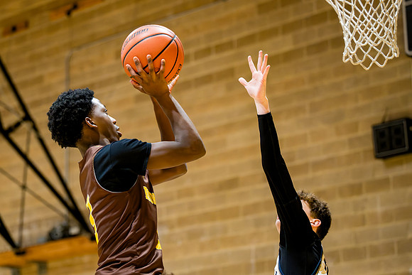 basketball_jv_2024-12-17_ah_0031