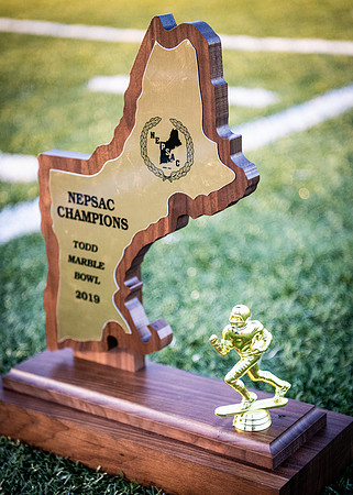 football_nepsac19_wkl8_2183
