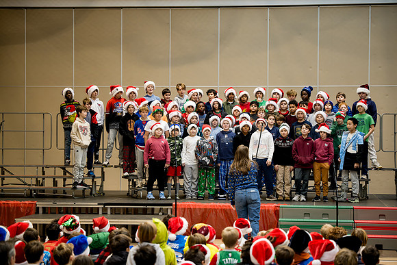 holiday_assembly24_ah_0232