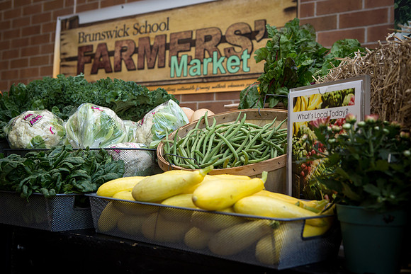 farmersmarket_jfess_5975