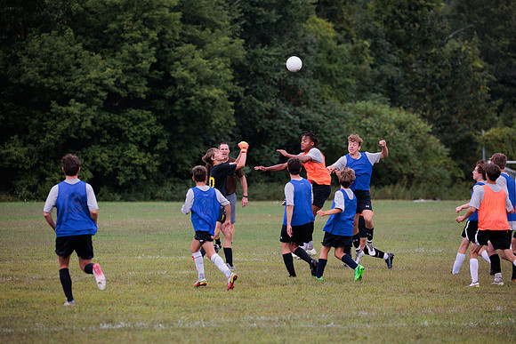 randolphvt2223_tripsoccerpre_scrimmage_bdf2_9468