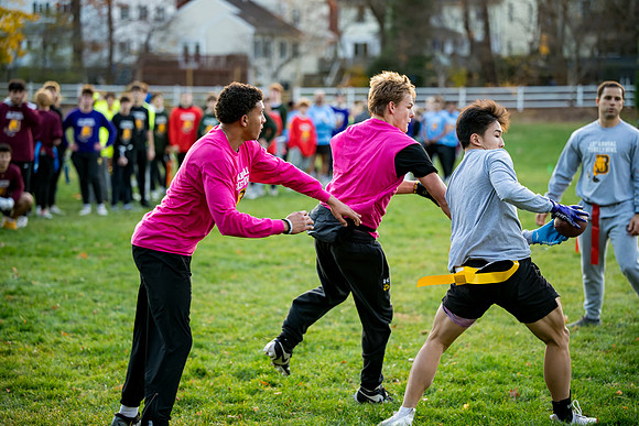 turkeybowl24_us_ah_0315
