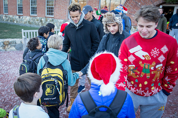 holiday_handshake16_jfess__4752