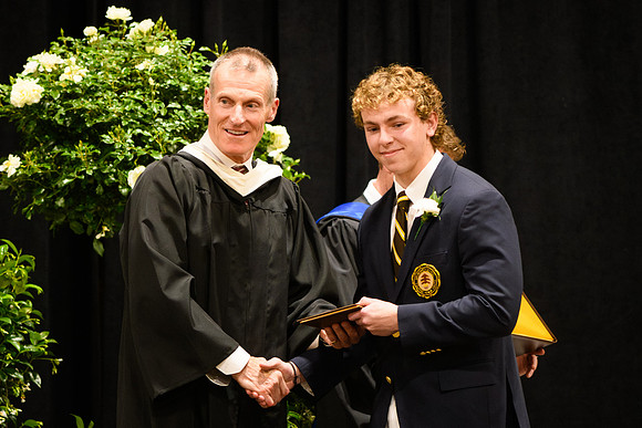 graduation25_diploma_wkl1_4882