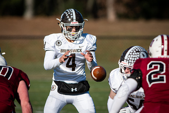 football_nepsac19_wkl5_2858