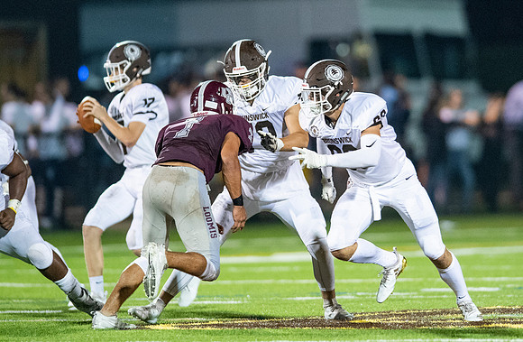 football_2018-09-14_dburns_9231