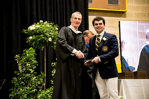 graduation25_diploma_ah_0705
