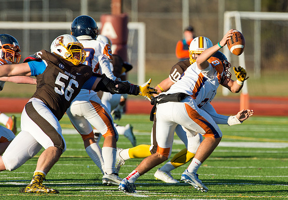 football_nepsac15_db_8363