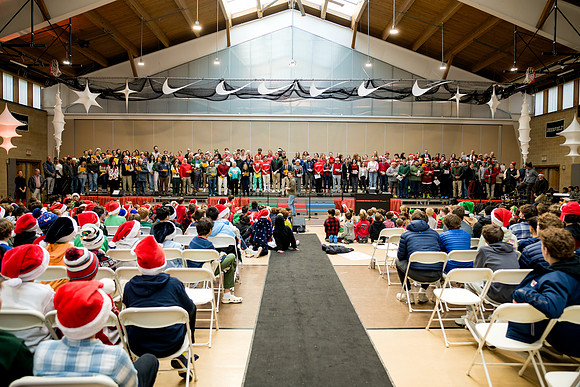 holiday_assembly24_ah_0384