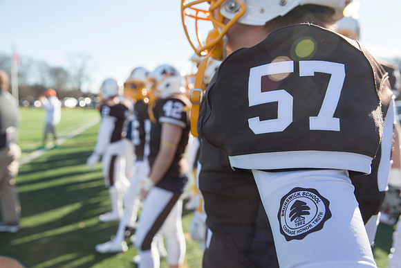 football_nepsac15_mg_8378