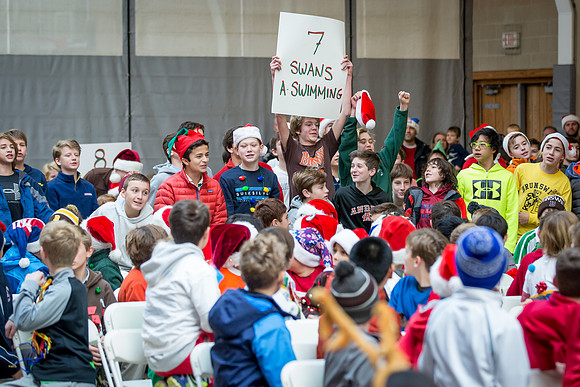 holiday_allschool16_jfess_7047