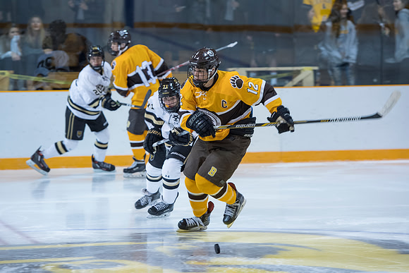 hockey_2016-12-10_dburns_6264