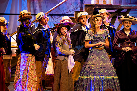 hmspinafore_springmusical25_sat2_us_ah_0223