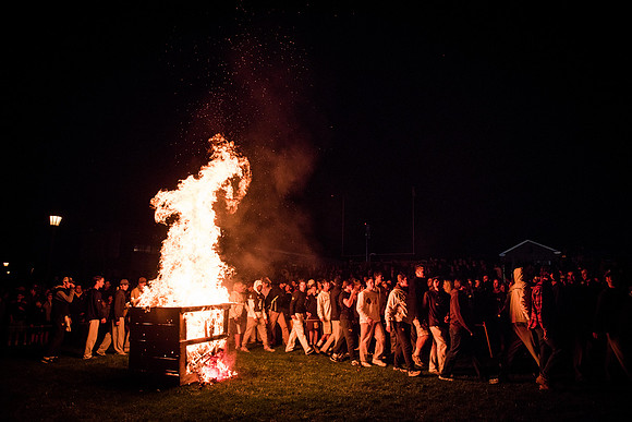 hc15_bonfireworks15_wkl_5663