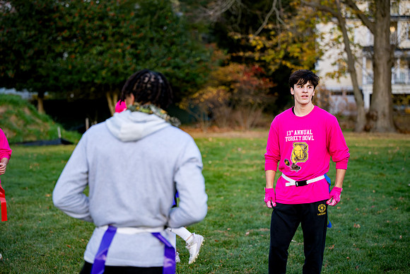 turkeybowl24_us_ah_0304