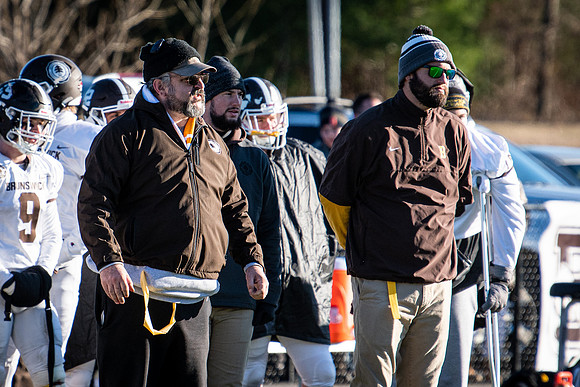 football_nepsac19_wkl5_3056