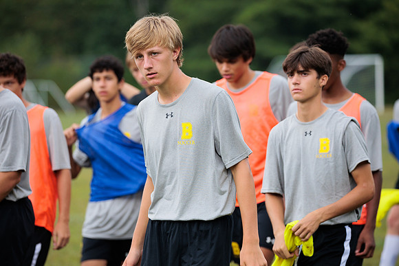 randolphvt2223_tripsoccerpre_scrimmage_bdf2_9272