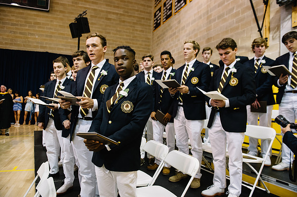 graduation16_hp_2504