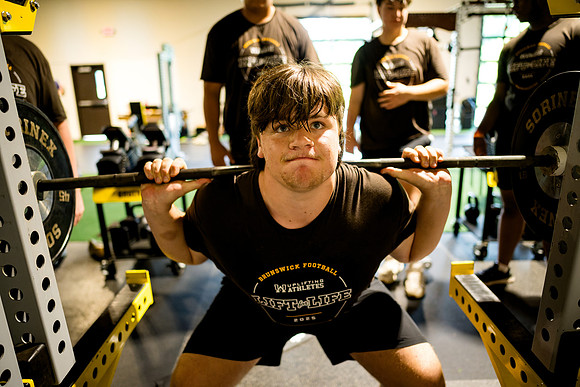 football_liftforlife25_ah_0118