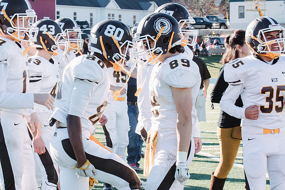 football_nepsac16_hp_2725
