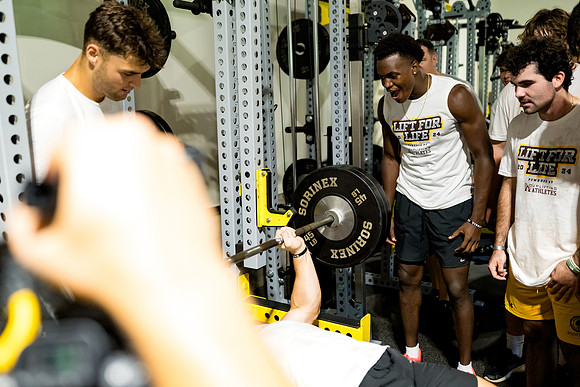 football_2024-08-01_liftforlife_ah_0195