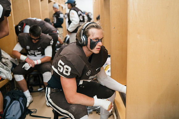 hc16_football_jk_2941